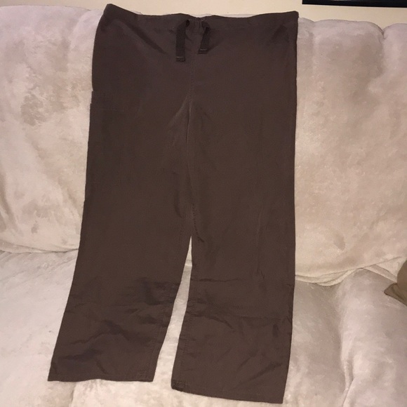 Cherokee workwear small brown scrub pant 💕 - Picture 1 of 5